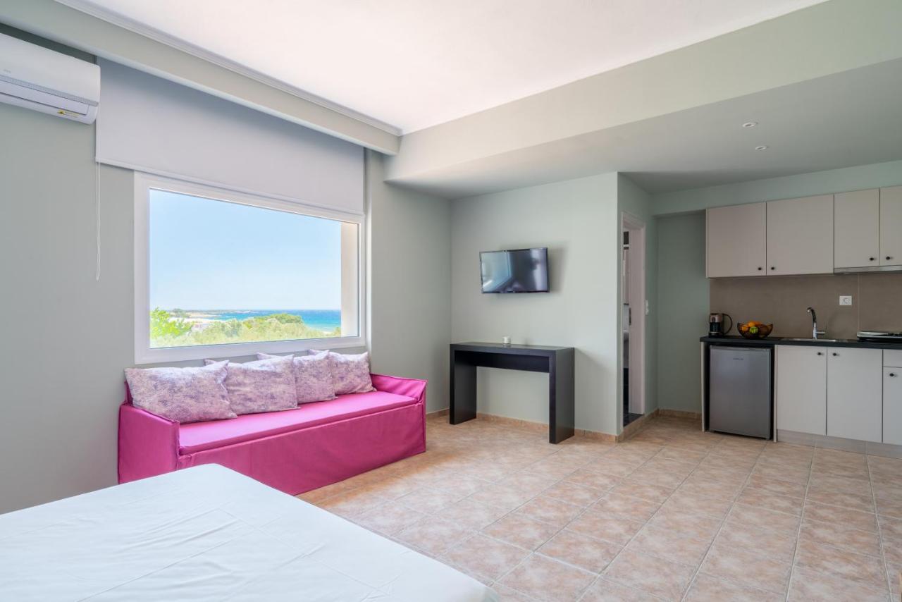 Serenity Hideaway Палиохора Екстериор снимка