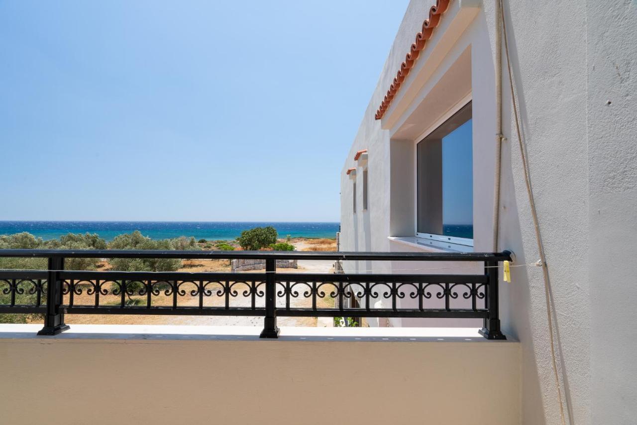 Serenity Hideaway Палиохора Екстериор снимка