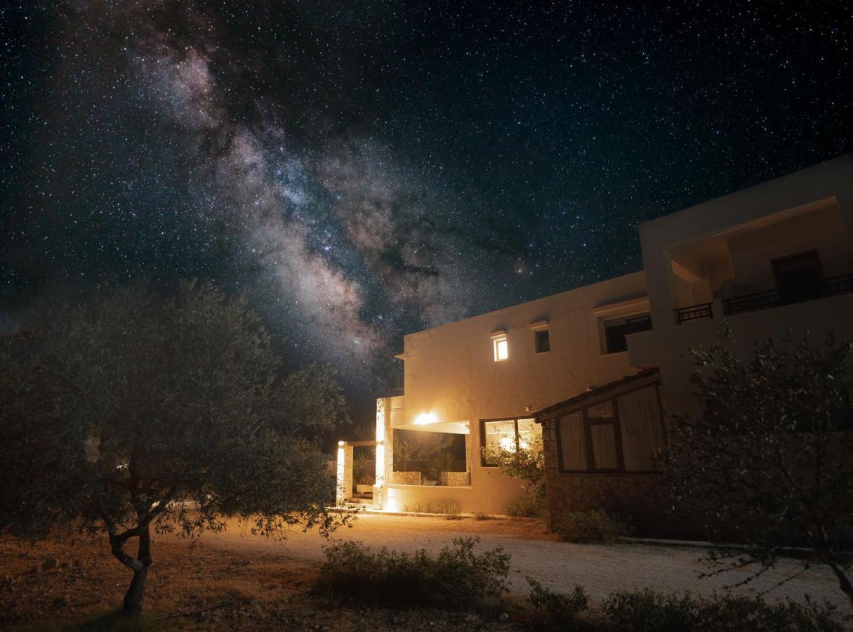 Serenity Hideaway Палиохора Екстериор снимка